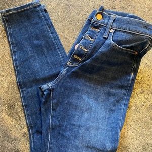 Banana Republic Button Front Skinny Jeans. Approx 9” rise. Size 27. Worn once.